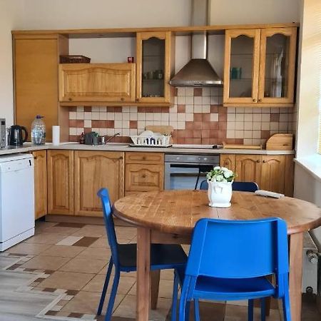 Spacious Condo 5 Min To Jurmala Beach Exteriör bild