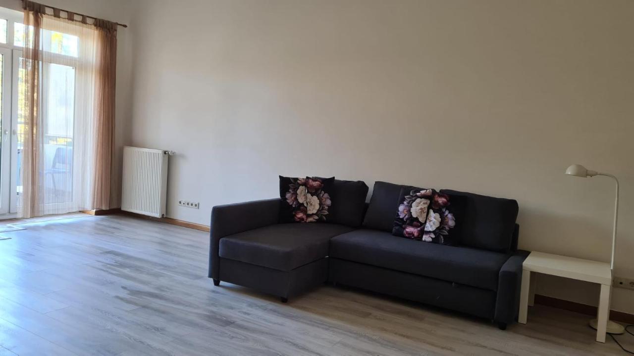 Spacious Condo 5 Min To Jurmala Beach Exteriör bild
